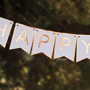 Happy Birthday Banner Beyaz Üzeri Gold Yazılı
