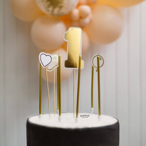 1 Yaş Cake Topper Pasta Süsü ve Gold Uzun Mum