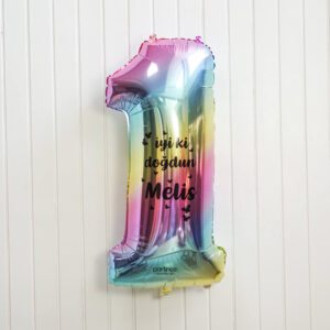 Gökkuşağı 1 Yaş İsimli Folyo Balon