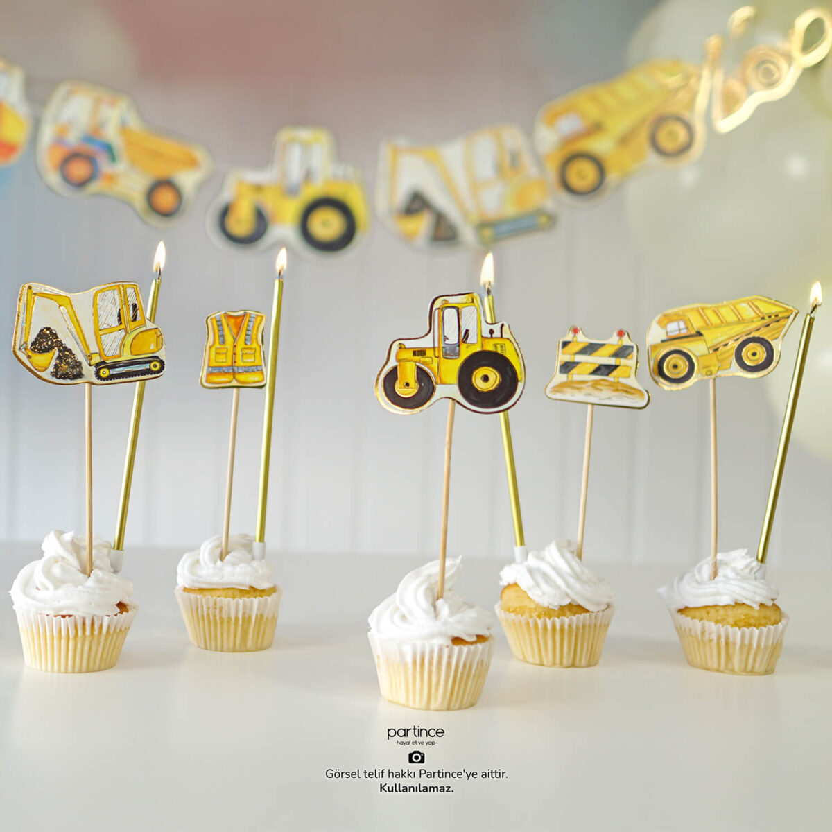 3'lü Set İnşaat Tema Banner Pasta süsü ve Mum Seti - Görsel 4