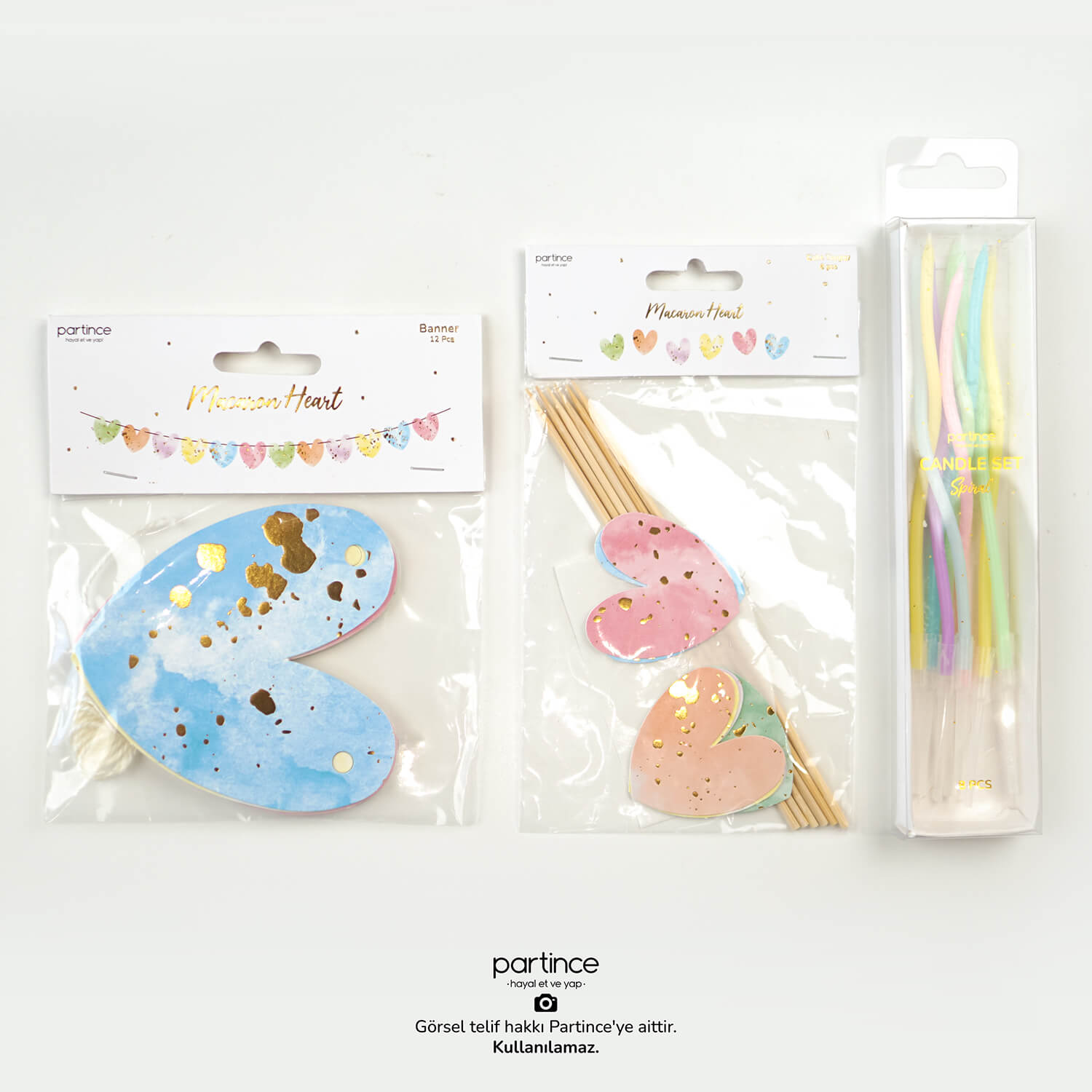 doğum günü pasta süsü asma dekorasyon banner gold mum makaron kalp banner cake topper partince Makaron Kalp Banner ve Cake Topper Seti - Görsel 1