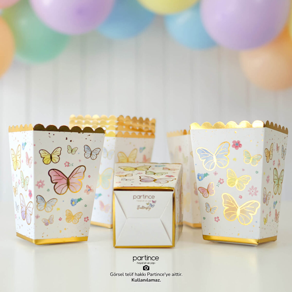 Makaron Kelebek Tema Popcorn Mısır Kutusu 8'li