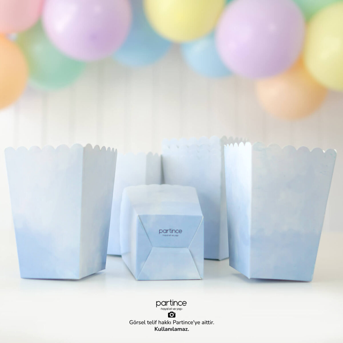 Makaron Pastel Mavi Popcorn Mısır Kutusu 8'li